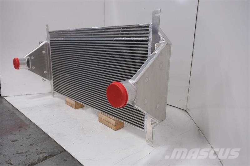 International Workstar 7000 Charge Air Cooler # 603233 Radiatorji