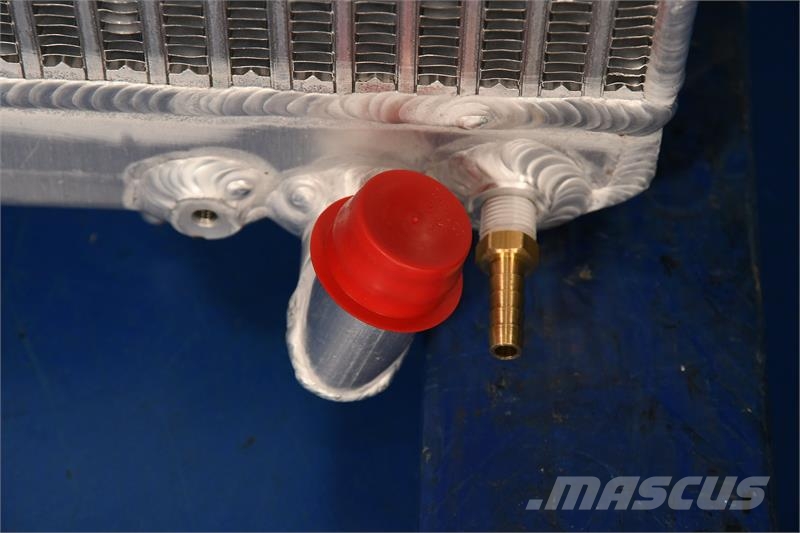 Isuzu Generator / Genset Radiator # 990375 Radiatoriai