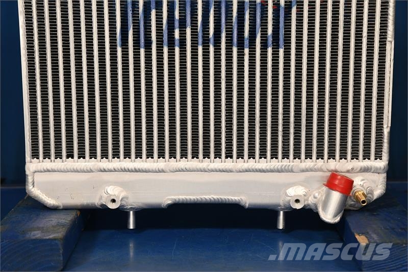 Isuzu Generator / Genset Radiator # 990375 Radiatoriai