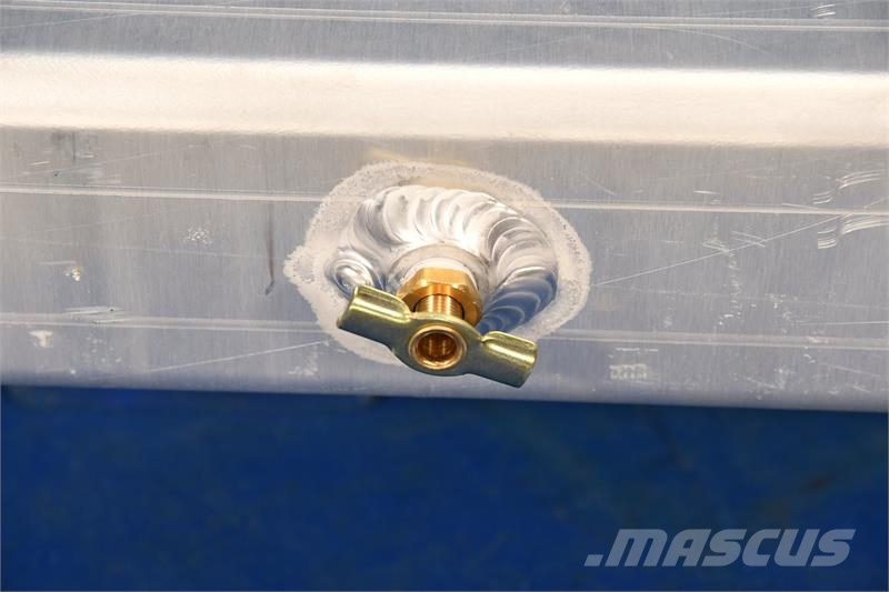 JCB 1400B Radiator # 890109 مشعات