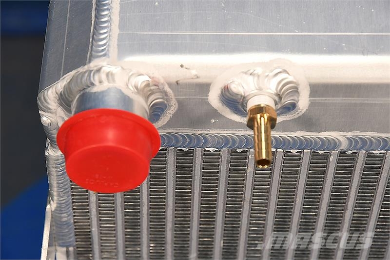 JCB 1400B Radiator # 890109 مشعات