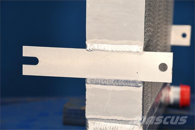 JCB 1400B Radiator # 890109 مشعات