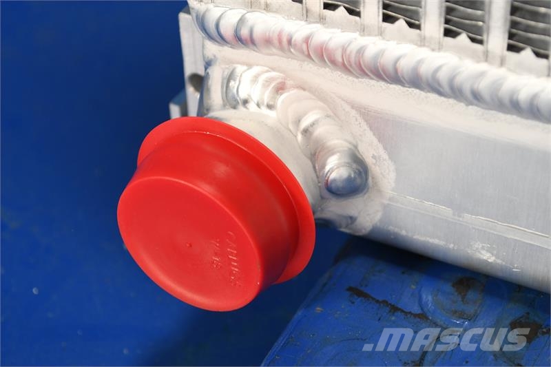 JCB 160, 170 Radiator # 890112 مشعات