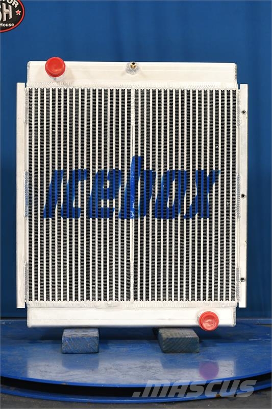 JCB 185 Skidsteer Radiator # 890101 مشعات