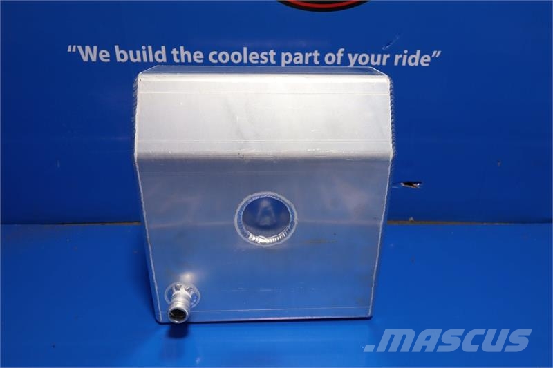JCB 418, 437 Reservoir Tank # 890652 مشعات