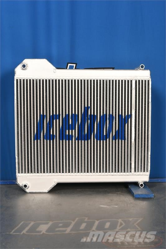 JCB 4CXS , 4CX , 3CX , 4C , 3CXC Radiator # 890835 مشعات