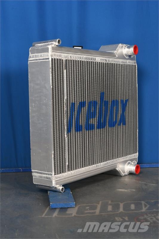 JCB 4CXS , 4CX , 3CX , 4C , 3CXC Radiator # 890835 مشعات