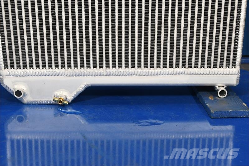 JCB Radiator # 890108 Radiadores