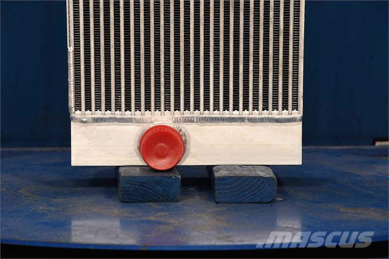 JCB Radiator # 890114 Radiadores