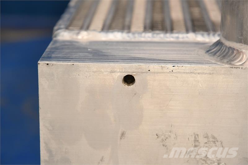 JCB Radiator # 890114 Radiadores