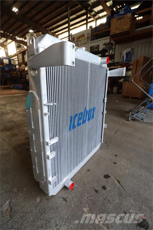 JLG 40H Boom Lift Radiator # 890867 Radiadores