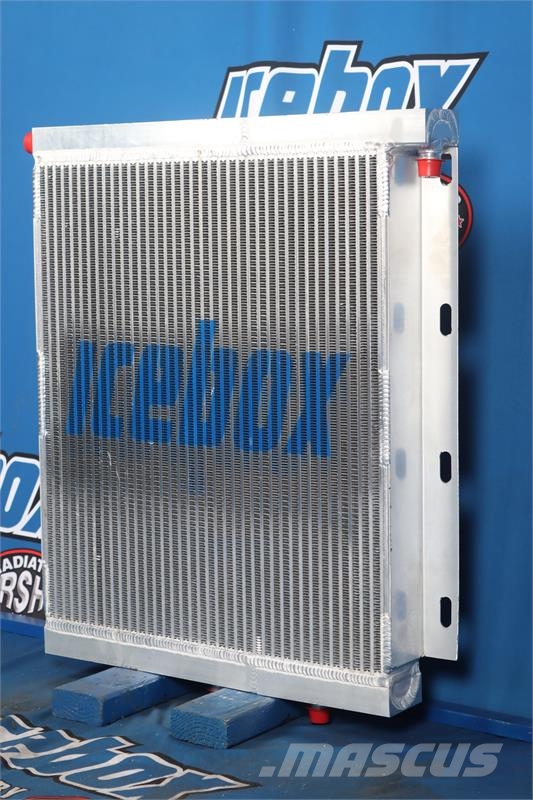 JLG G9-43A, G10-43A Oil Cooler # 890133 Radiadores