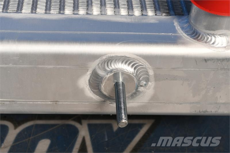 JLG Radiator # 890303 Radiadores