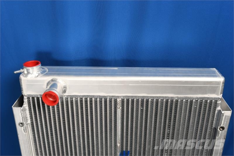 JLG Radiator # 890303 Radiadores