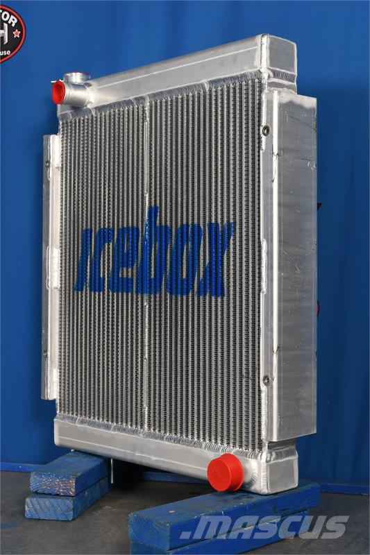 JLG Radiator # 890303 Radiadores