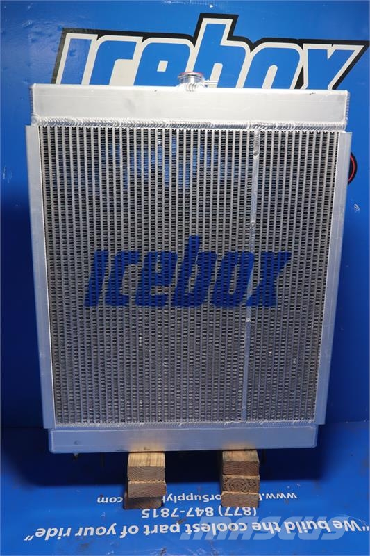 JLG Telehandler Radiator # 890423 Radiadores