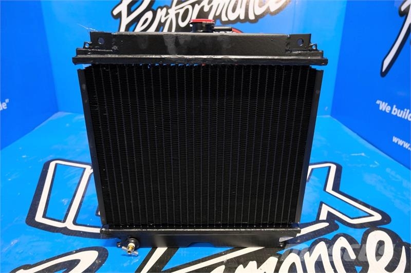 John Deere 1023E Radiator # 871027 Jäähdyttimet