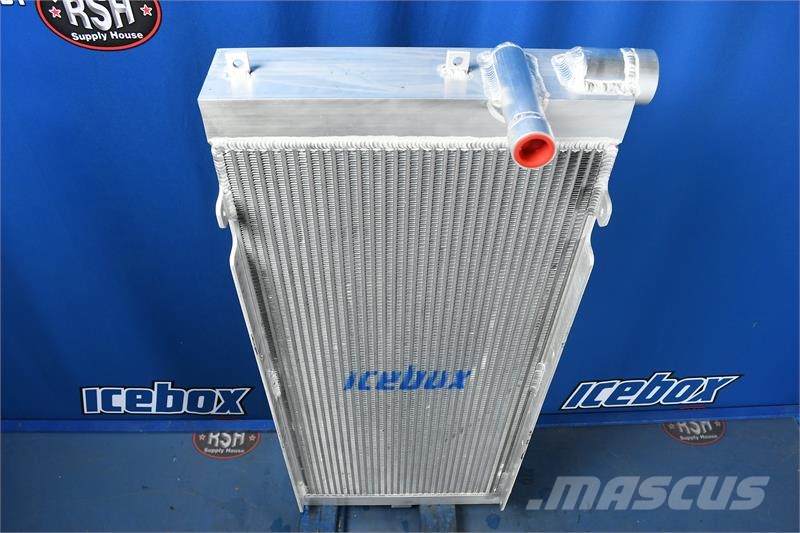 John Deere 200D Oil Cooler # 870945 Radiatoare
