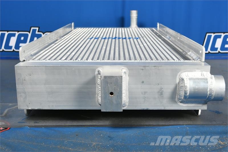 John Deere 200D Oil Cooler # 870945 Radiatoare