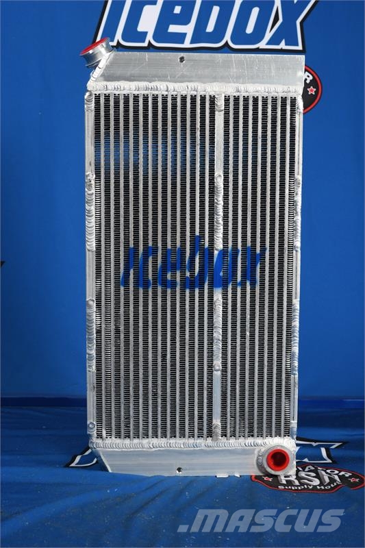 John Deere 204K / 304K Radiator # 871069 Radiadores