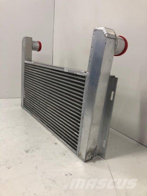 John Deere 250C Charge Air Cooler # 870086 مشعات