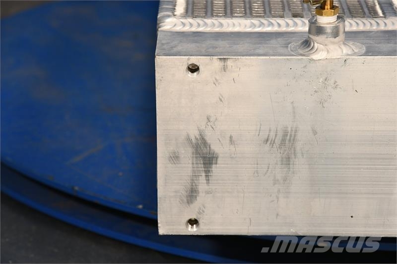 John Deere 250D, 300D Radiator # 871091 Радіатори