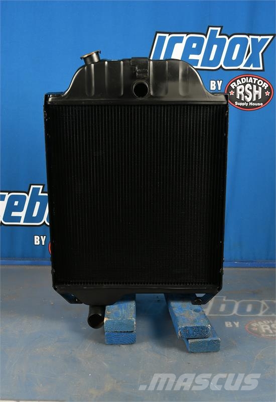 John Deere 2510, 2520, 4276D, 421DF Radiator # 871088 مشعات