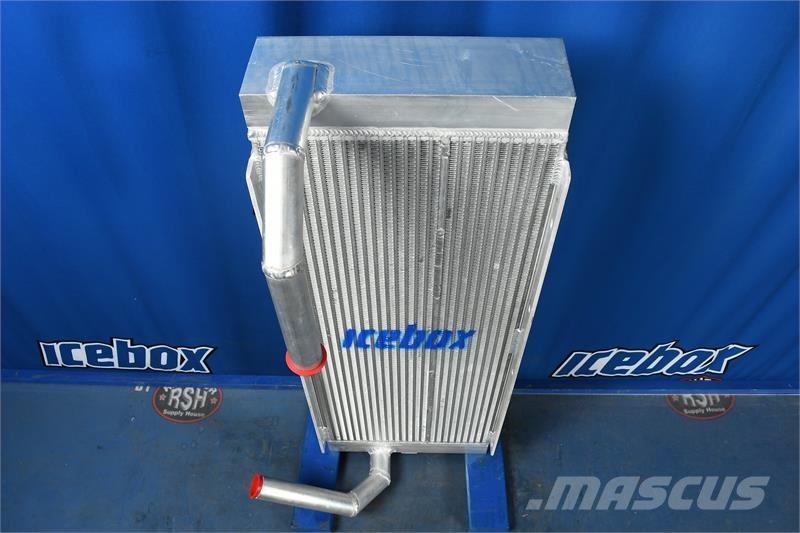 John Deere 2554, 230CLC Oil Cooler # 870290 Radiadores