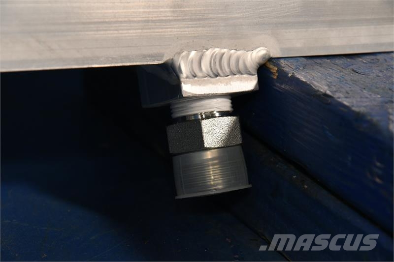 John Deere 280 Oil Cooler # 870956 مشعات