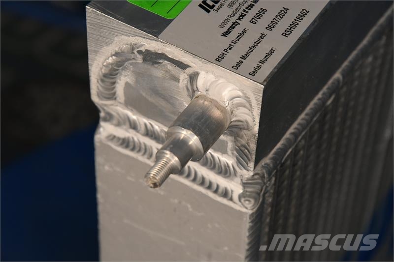 John Deere 280 Oil Cooler # 870956 مشعات