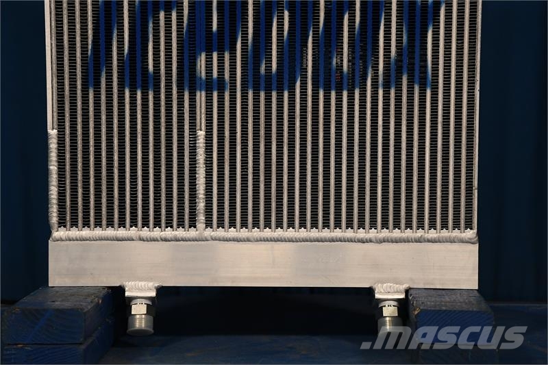 John Deere 280 Oil Cooler # 870956 مشعات