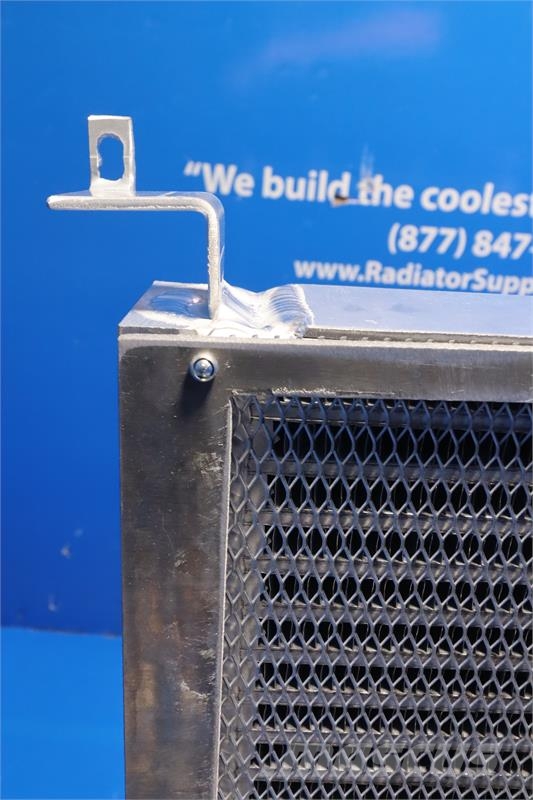 John Deere 3033R, H165 Oil Cooler # 870341 Radiatoren