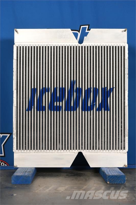 John Deere 304J Radiator # 870420 Radiatoren