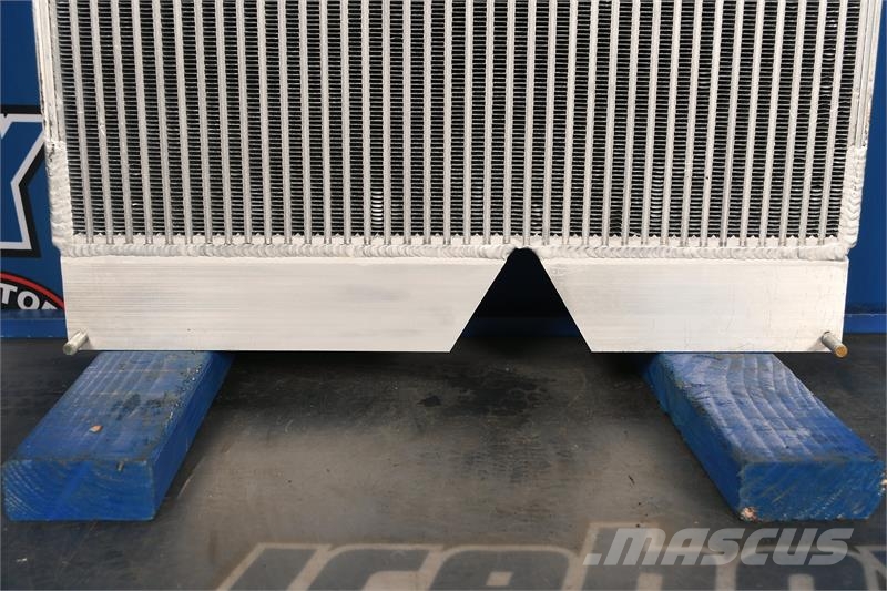 John Deere 304J Radiator # 870420 Radiatoren
