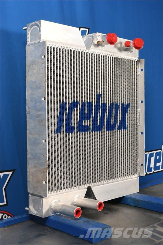 John Deere 304J Radiator # 870420 Radiatoren