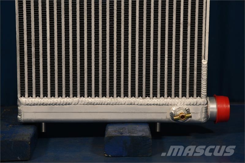 John Deere 320G Radiator # 871098 مشعات