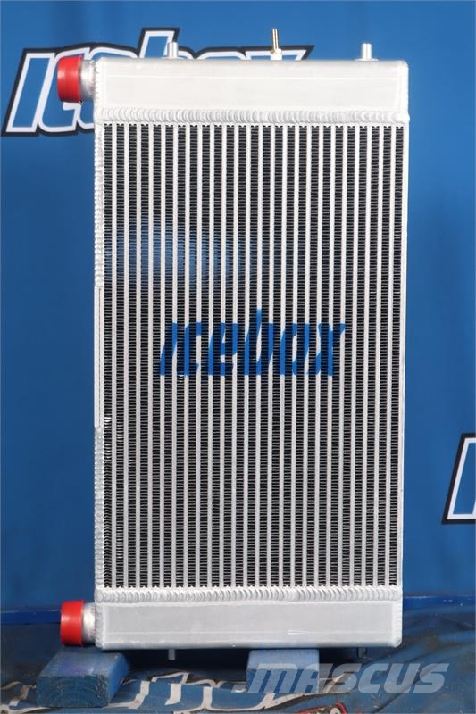 John Deere 320G Radiator # 871099 Radiatoare
