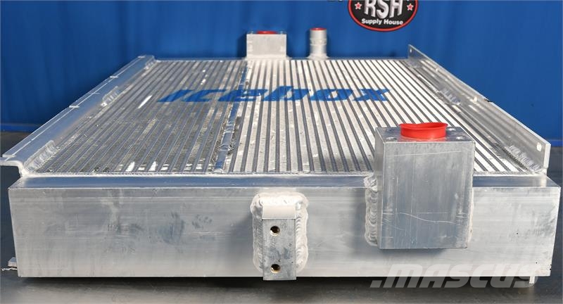 John Deere 350 DLC Oil Cooler # 870316 Радиатори