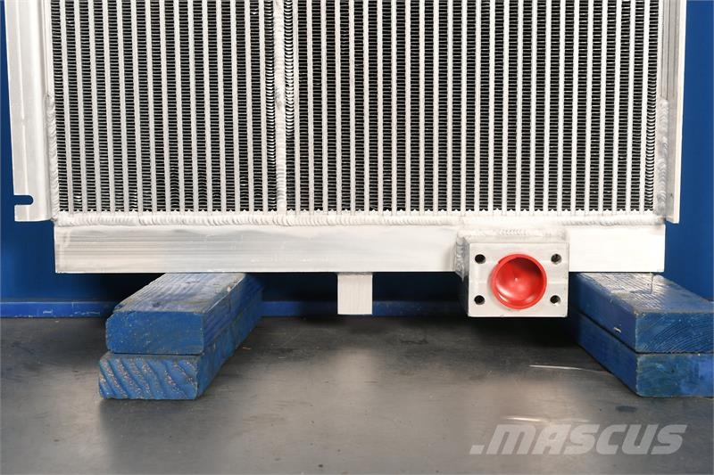 John Deere 350 DLC Oil Cooler # 870316 Радиатори