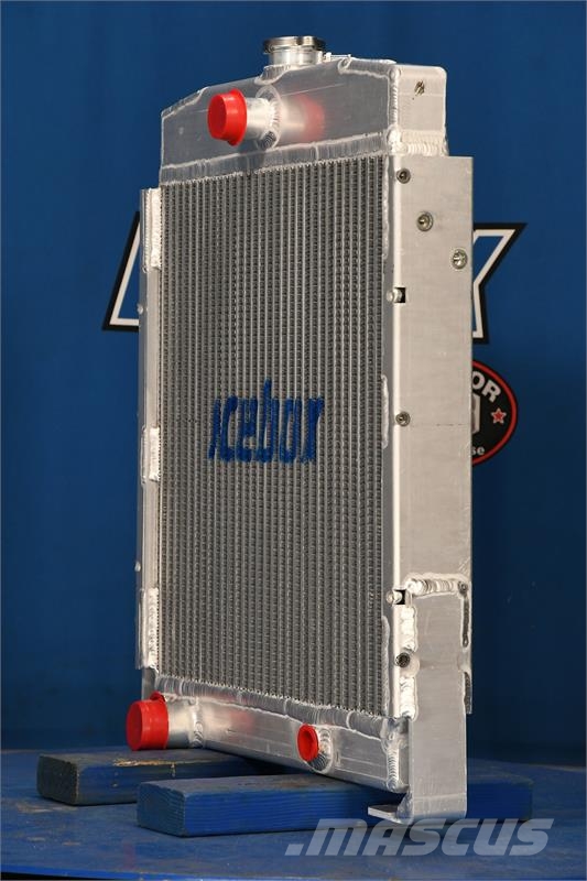 John Deere 350 Radiator # 870188 Radiatori