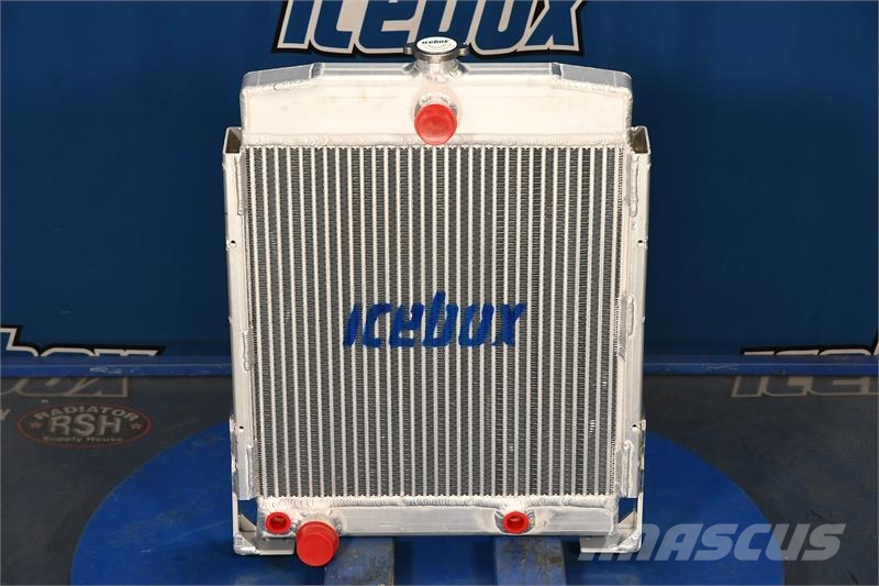 John Deere 350 Radiator # 870188 Radiatori