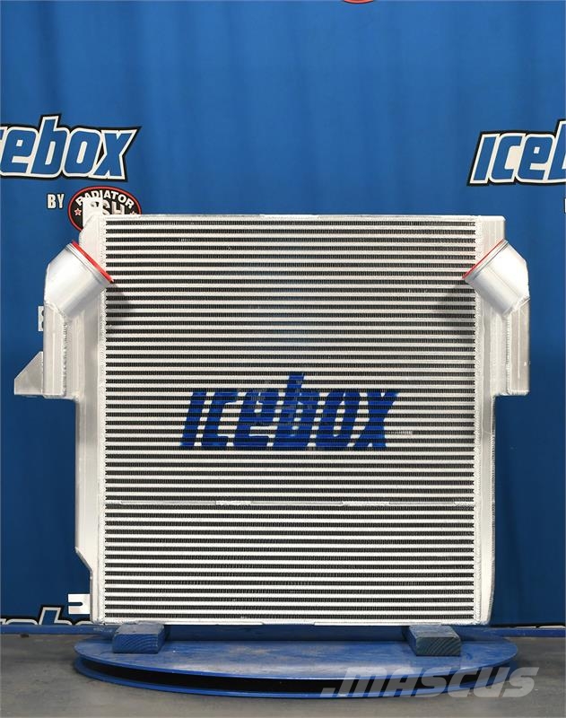 John Deere 350D, 400D Charge Air Cooler # 870104 Радиатори