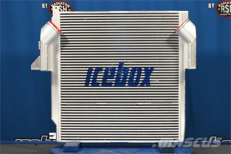 John Deere 350D, 400D Charge Air Cooler # 870104 Радиатори
