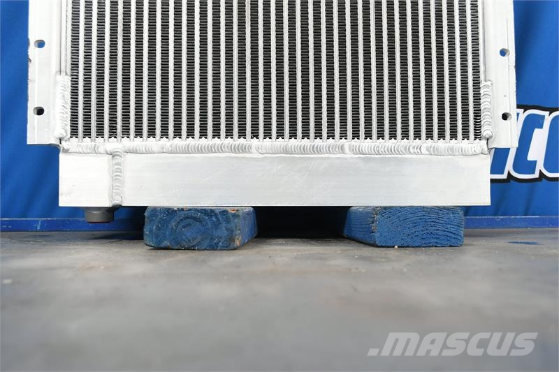 John Deere 350D, 400D Oil Cooler # 870957 Radiators