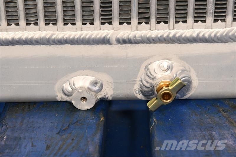 John Deere 35ZTS Radiator # 870229 Radiatoren
