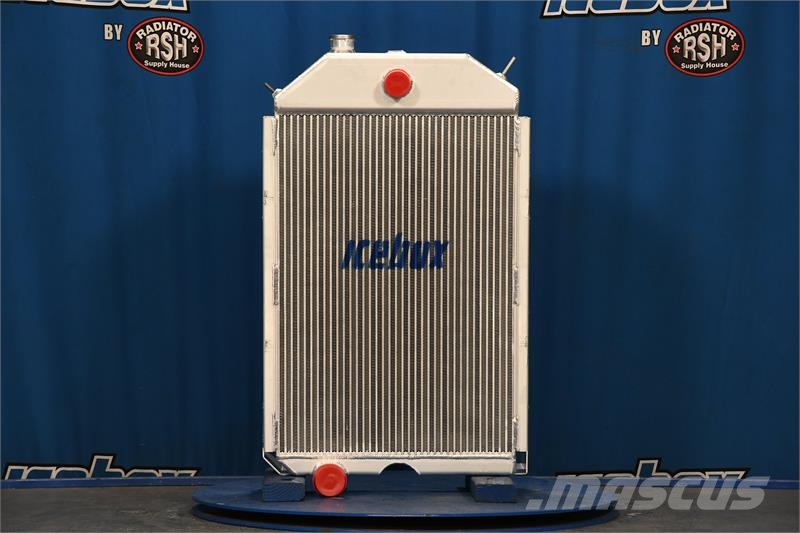 John Deere 4440 Radiator # 870427 Radiátory