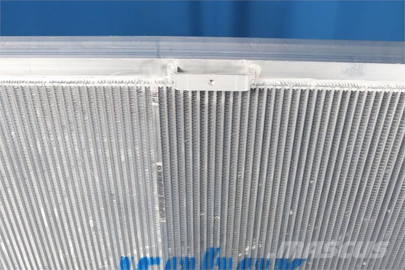 John Deere 450CLC Oil Cooler # 870266 Radiatoren