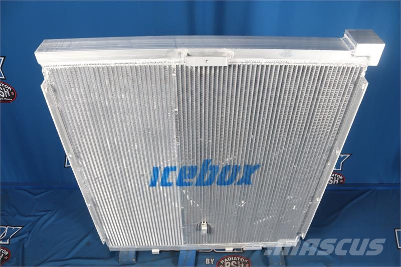 John Deere 450CLC Oil Cooler # 870266 Radiatoren