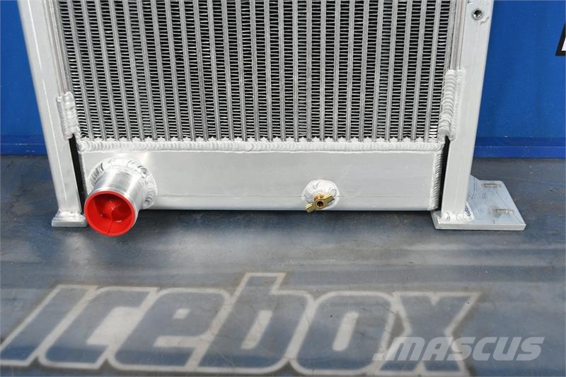 John Deere 450G, 550G, 650G Radiator # 870181 Radiatoren