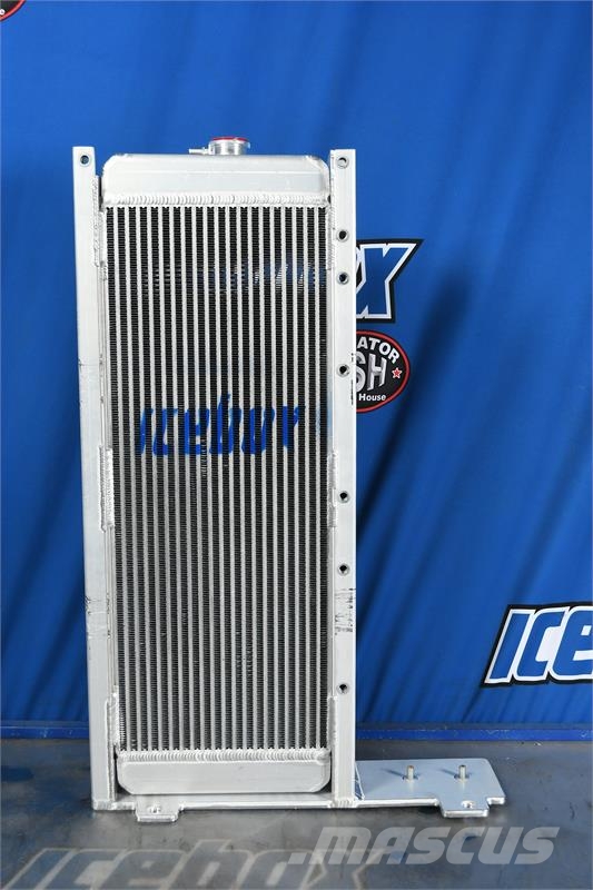 John Deere 450H Radiator # 870196 Radiatoren